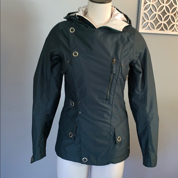 Burton Jackets & Blazers - Woman’s Burton ski jacket size XS